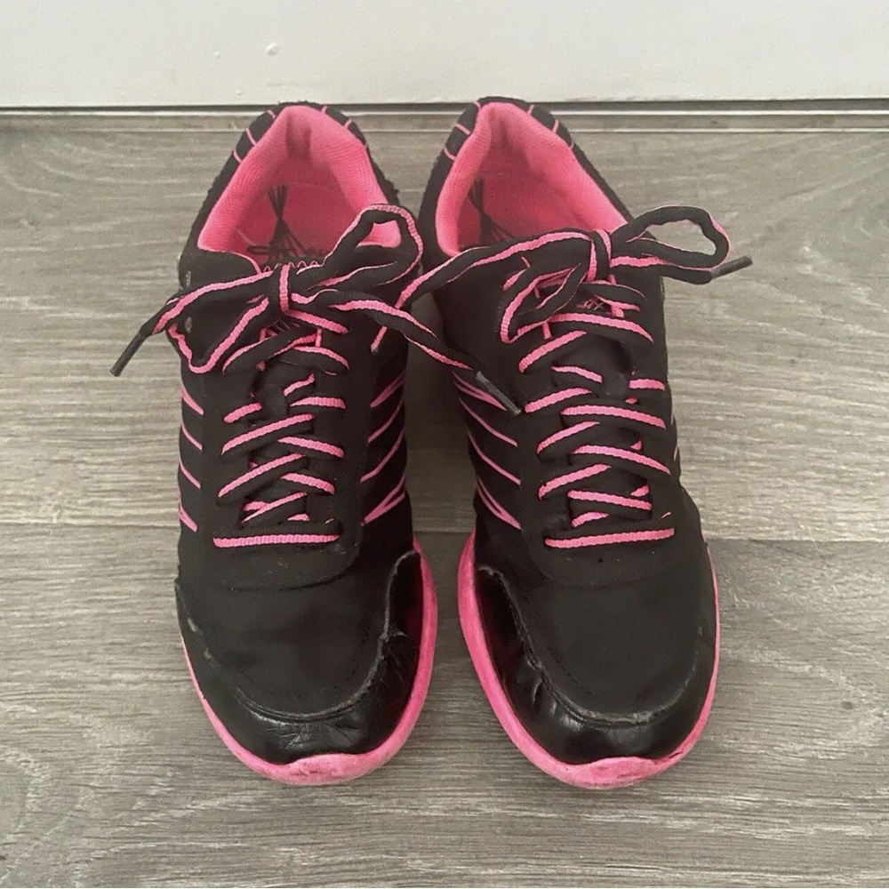 Coach sneakers women 7.5
